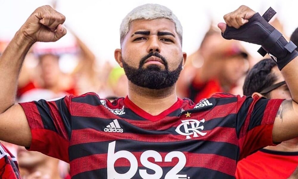 Sósia do atacante Gabigol tenta acalmar bandidos, mas não evita assalto no Rio de Janeiro. Foto: Reprodução / Instagram